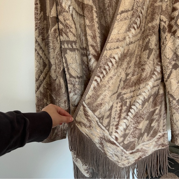 Lucky Brand Brown and Cream Geometric Cardigan - Picture 2 of 11
